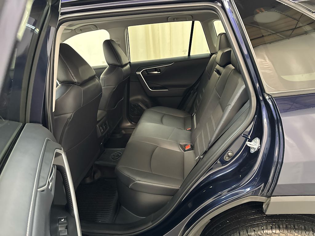 Thumbnail: 2023 Toyota RAV4 - 8