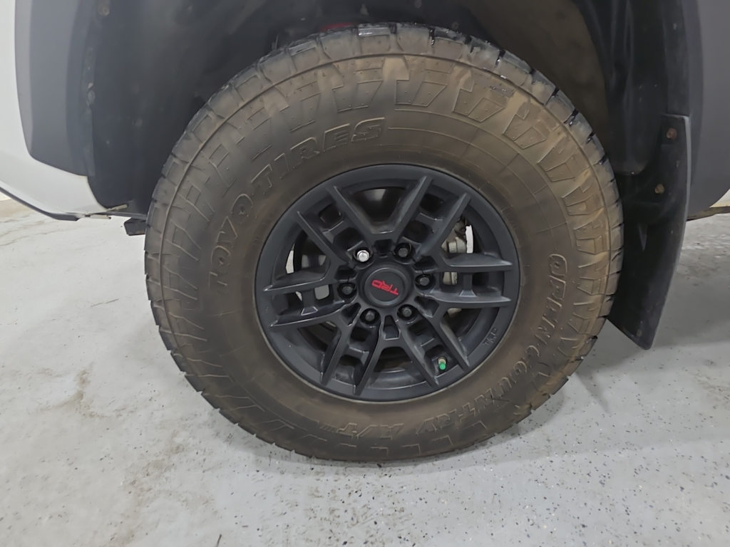 Thumbnail: 2020 Toyota Tacoma - 6