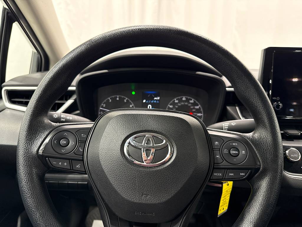 Thumbnail: 2023 Toyota Corolla - 8