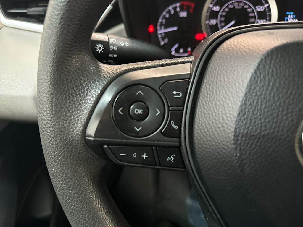 2020 Toyota Corolla LE 20