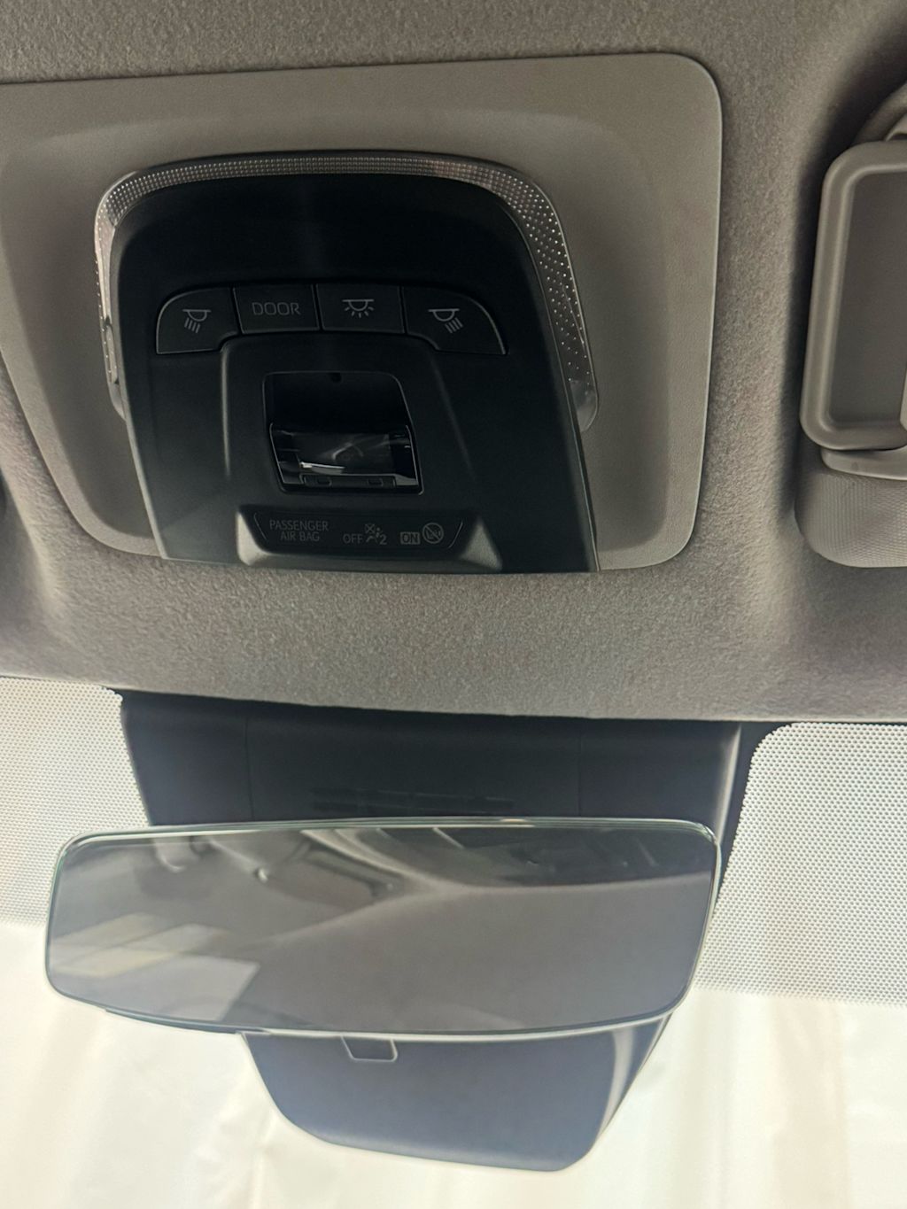 Thumbnail: 2024 Toyota Corolla Cross - 21