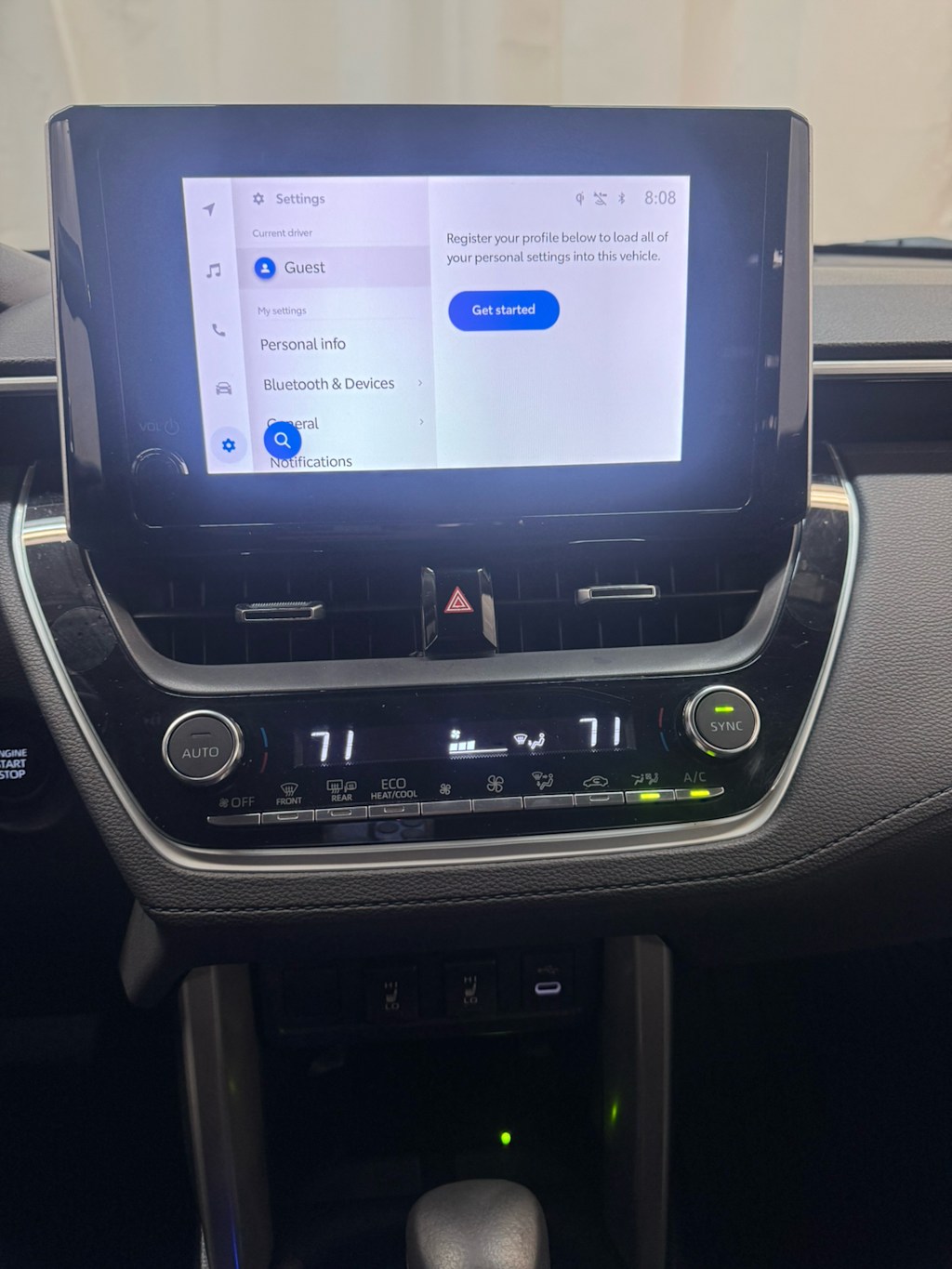 Thumbnail: 2024 Toyota Corolla Cross - 24