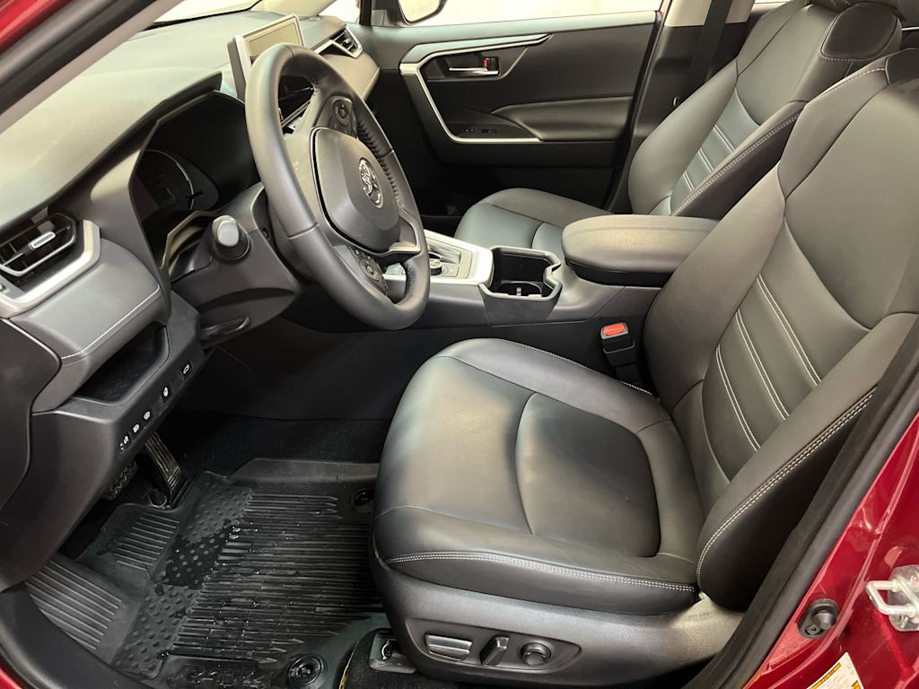 Thumbnail: 2024 Toyota RAV4 - 6