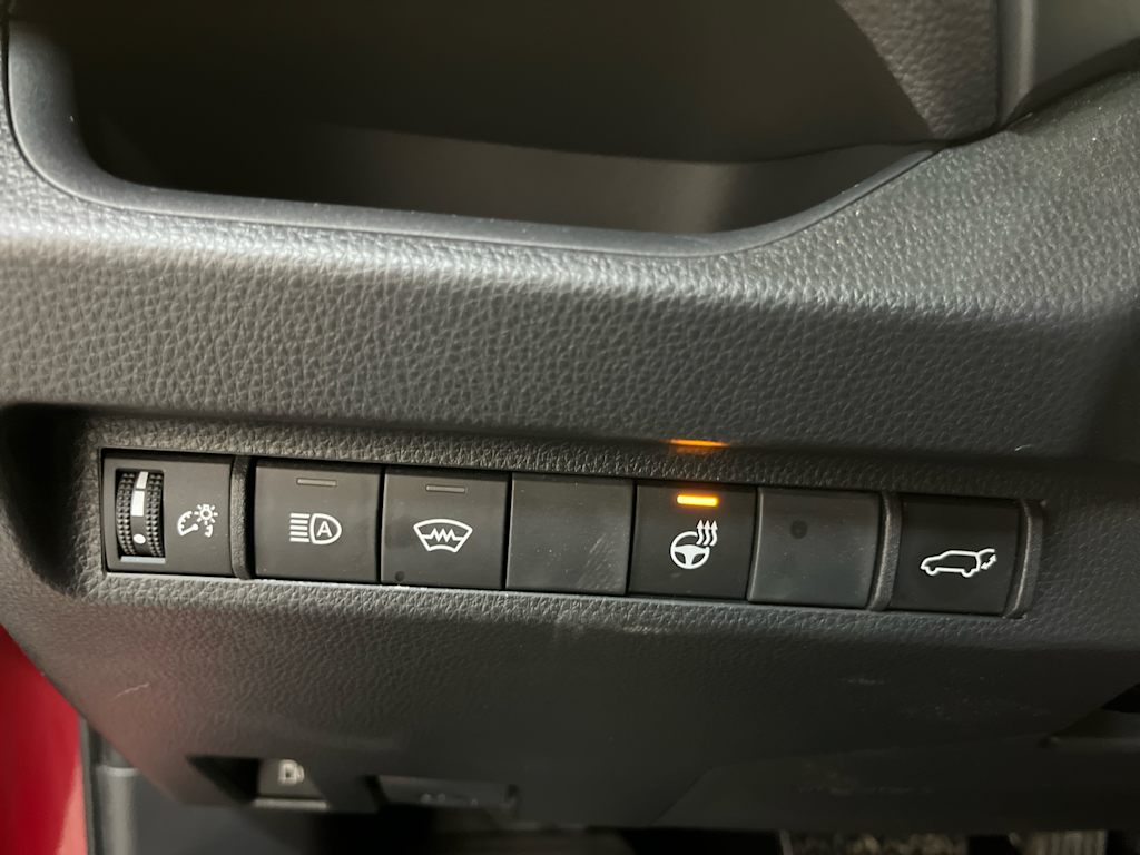 Thumbnail: 2024 Toyota RAV4 - 25