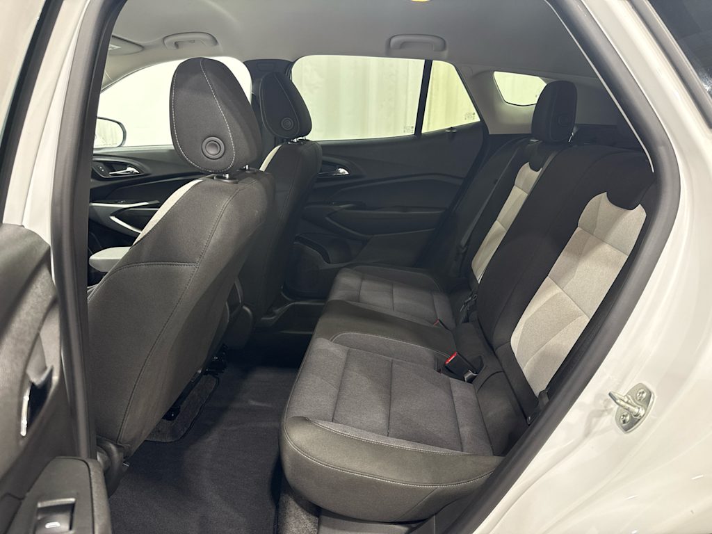 Thumbnail: 2025 Chevrolet Trax - 10