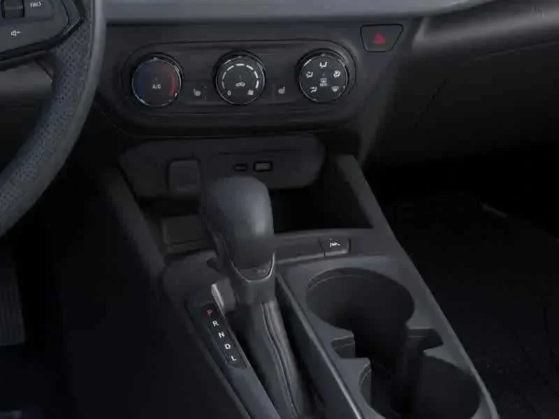 Thumbnail: 2026 Chevrolet Trax - 9