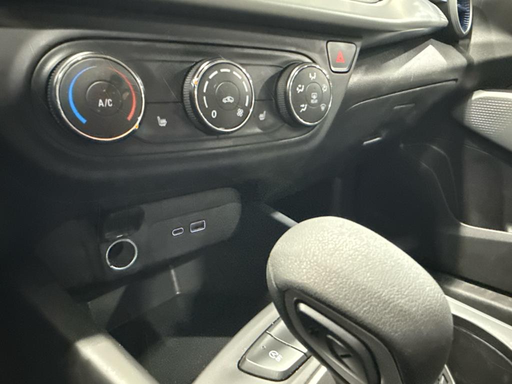 Thumbnail: 2026 Chevrolet Trax - 21