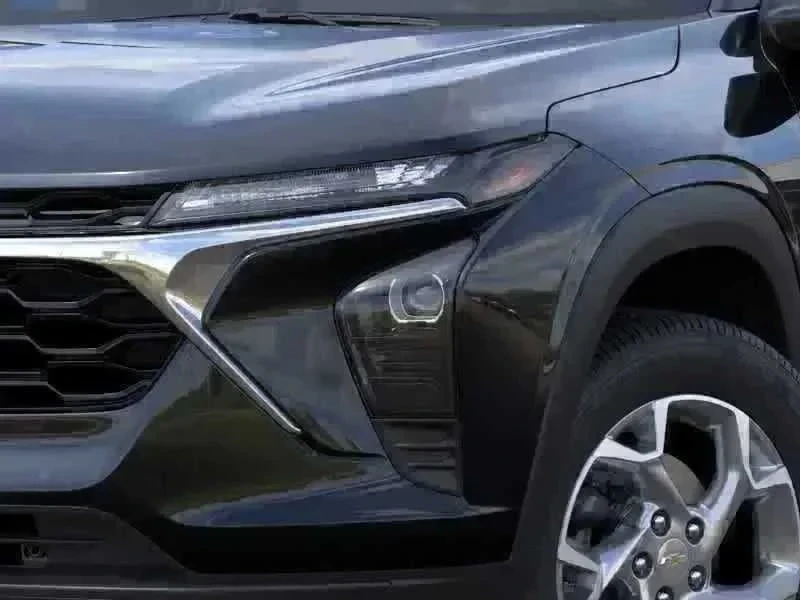 Thumbnail: 2026 Chevrolet Trax - 11