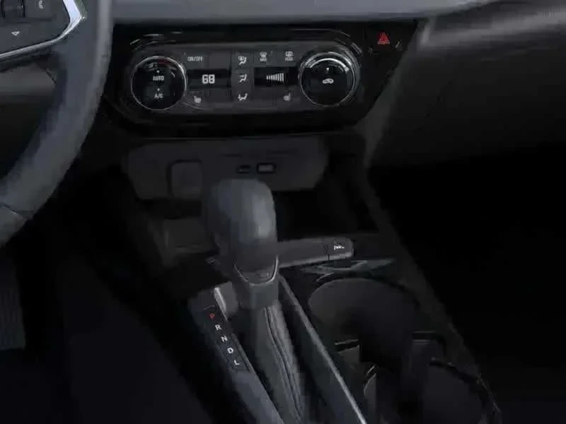 2026 Chevrolet Trax LT - Photo 9
