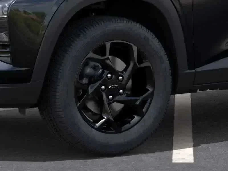 2026 Chevrolet Trax LT - Photo 5