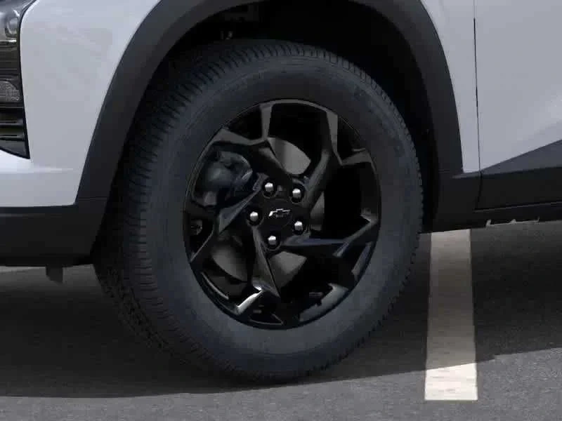 Thumbnail: 2026 Chevrolet Trax - 4