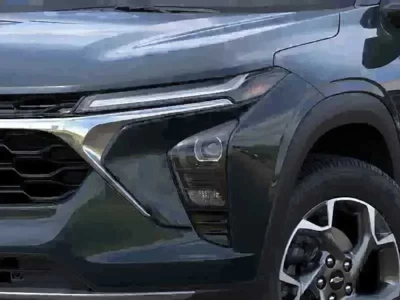 Thumbnail: 2026 Chevrolet Trax - 10