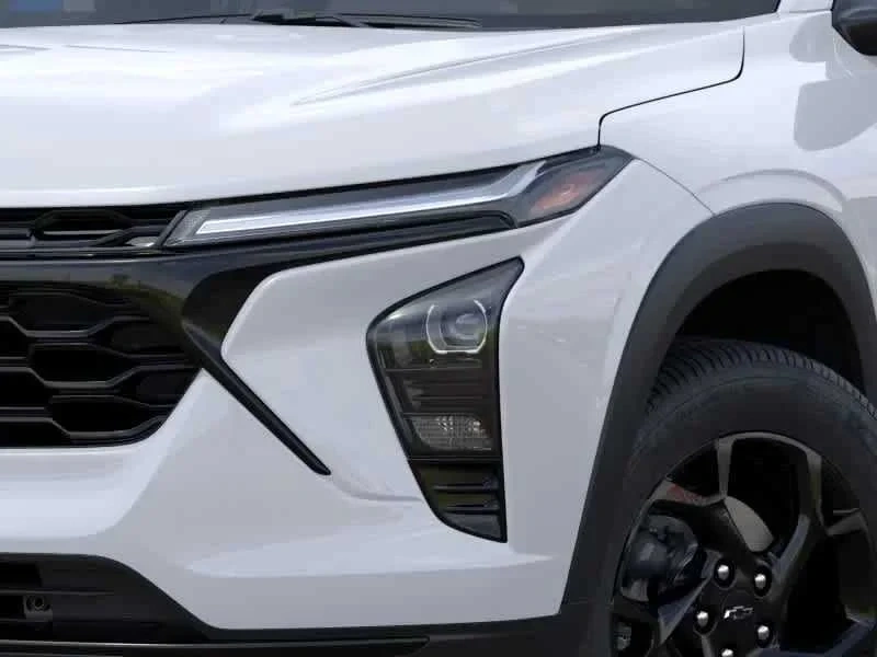Thumbnail: 2026 Chevrolet Trax - 25
