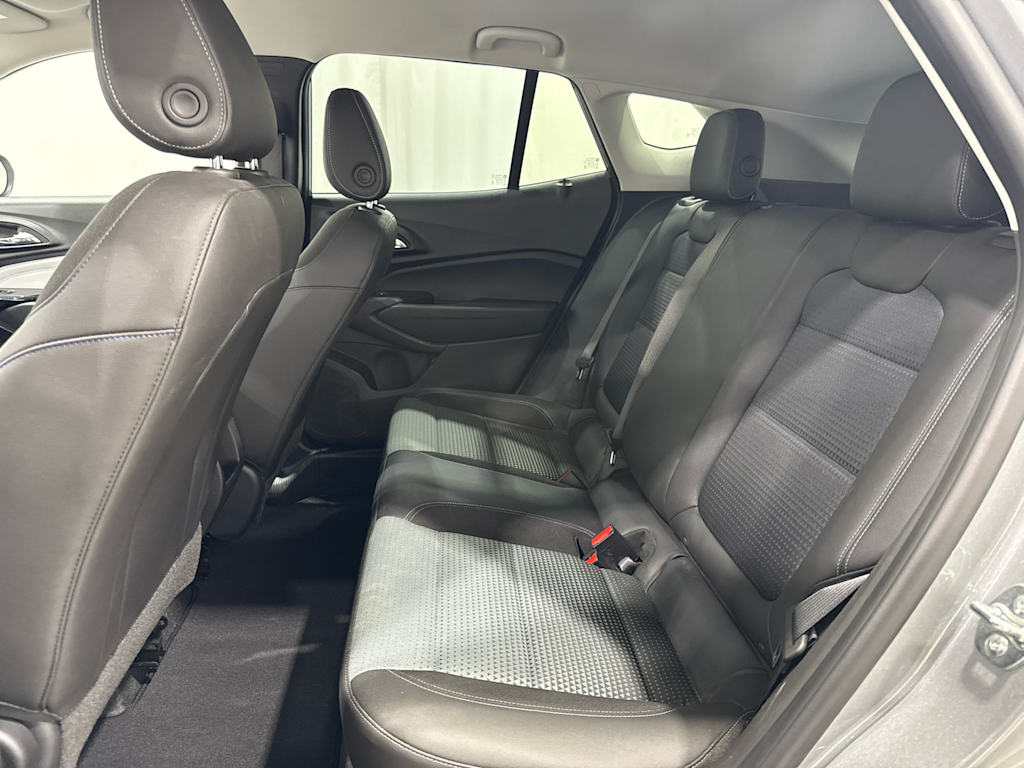 Thumbnail: 2026 Chevrolet Trax - 10