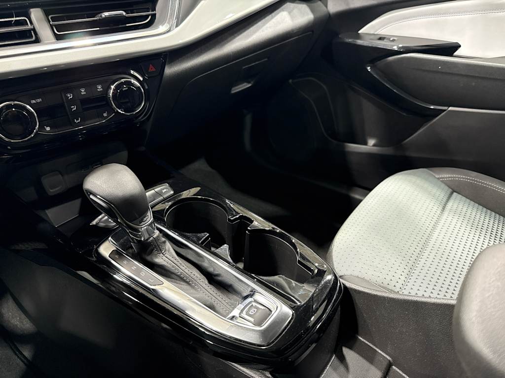 Thumbnail: 2026 Chevrolet Trax - 12