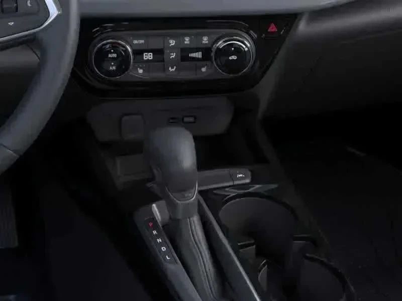 Thumbnail: 2026 Chevrolet Trax - 10