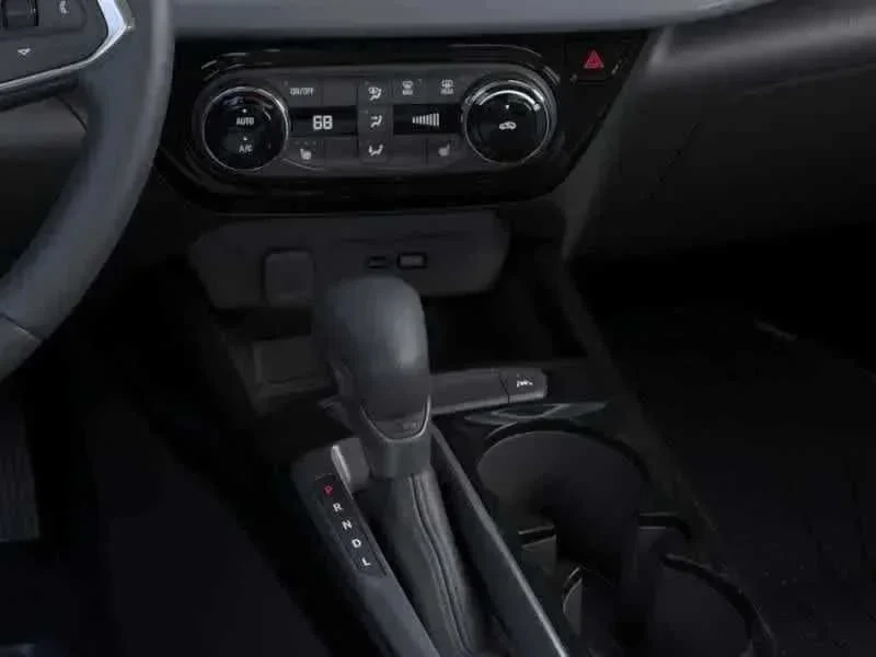 Thumbnail: 2026 Chevrolet Trax - 8