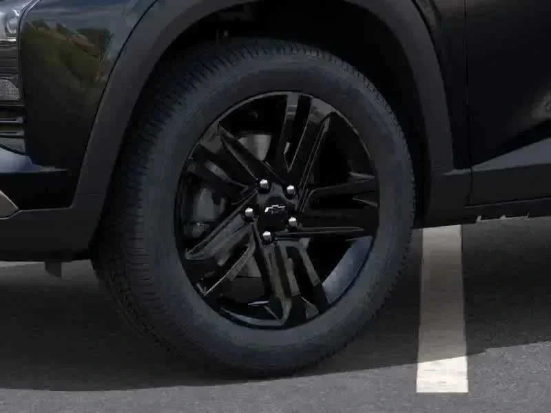 Thumbnail: 2026 Chevrolet Trax - 5