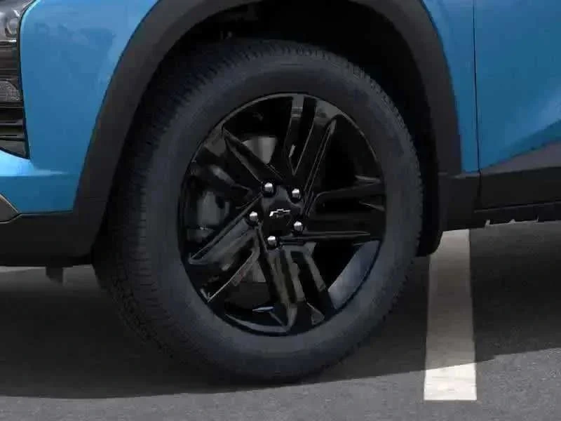 Thumbnail: 2026 Chevrolet Trax - 5
