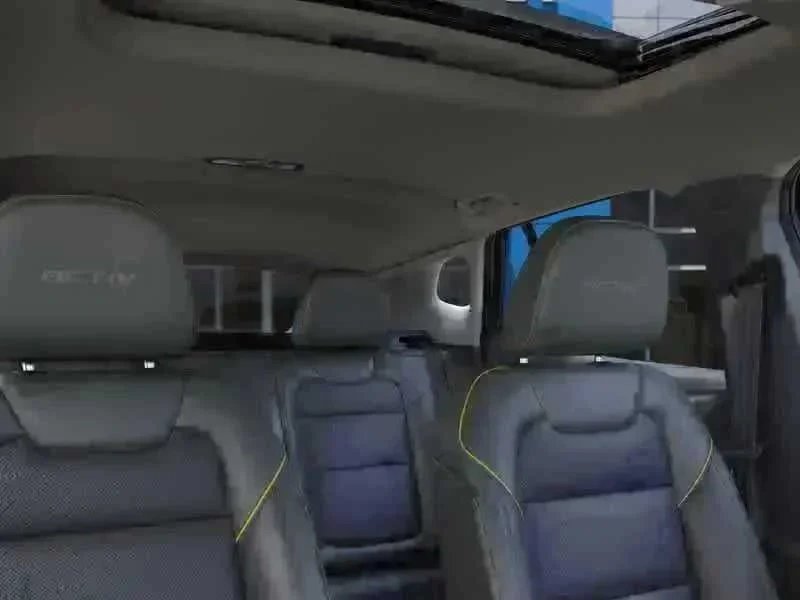Thumbnail: 2026 Chevrolet Trax - 14
