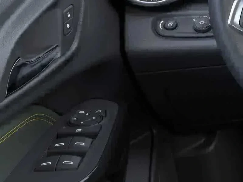 Thumbnail: 2026 Chevrolet Trax - 13