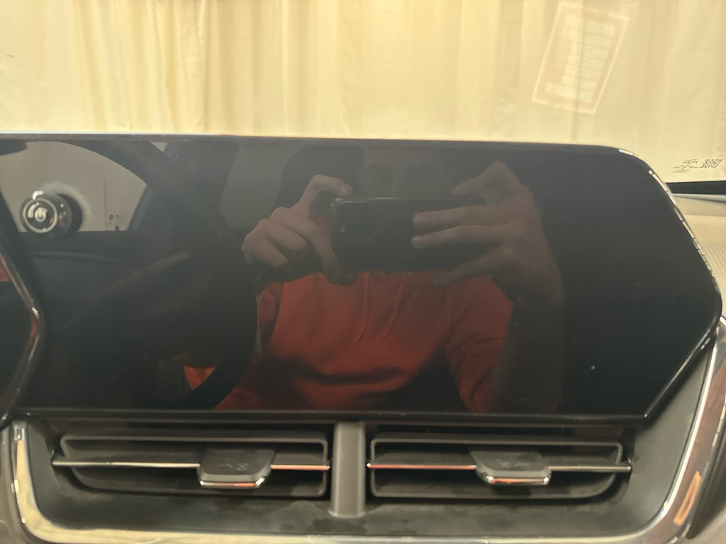 Thumbnail: 2025 Chevrolet Trax - 20