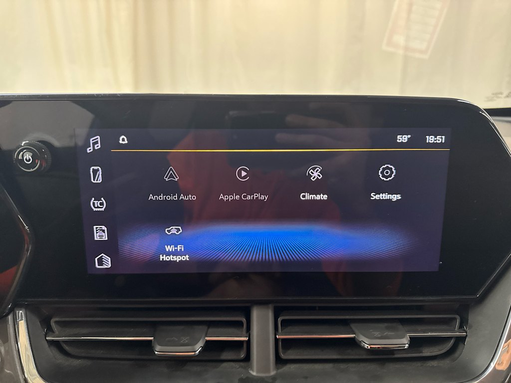 Thumbnail: 2025 Chevrolet Trax - 25