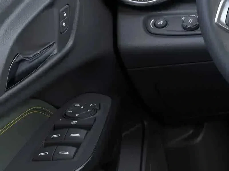 Thumbnail: 2026 Chevrolet Trax - 21