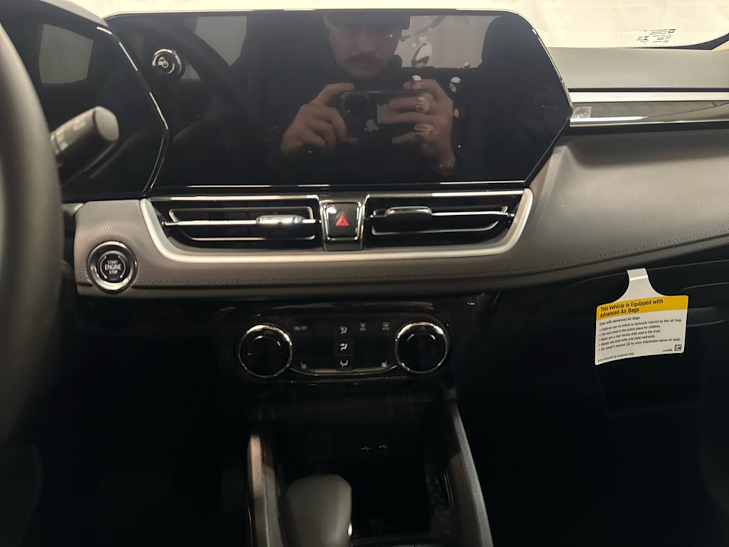 Thumbnail: 2025 Chevrolet TrailBlazer - 10