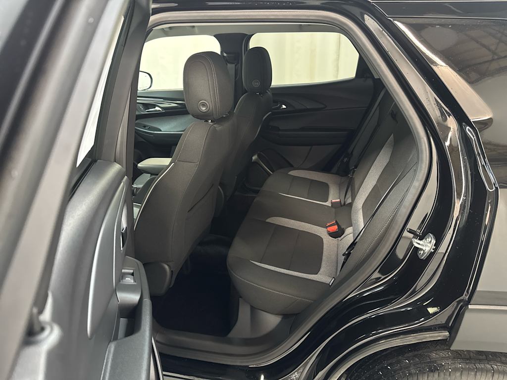 Thumbnail: 2025 Chevrolet TrailBlazer - 9