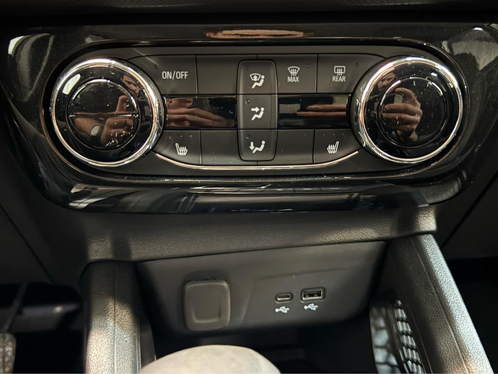 Thumbnail: 2025 Chevrolet TrailBlazer - 20