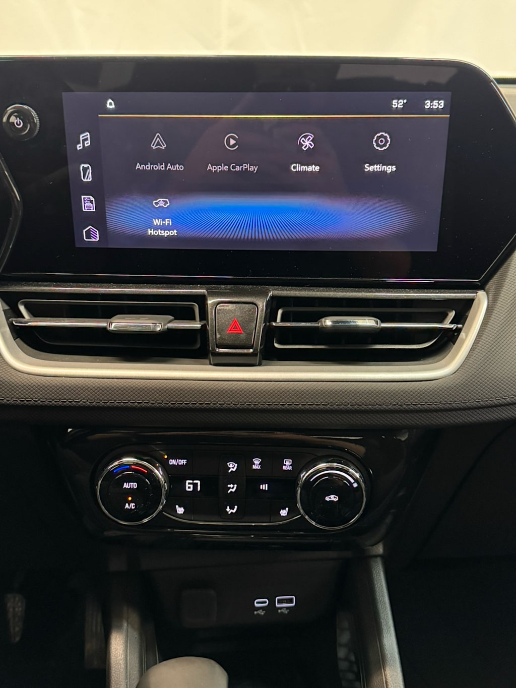 Thumbnail: 2025 Chevrolet TrailBlazer - 24