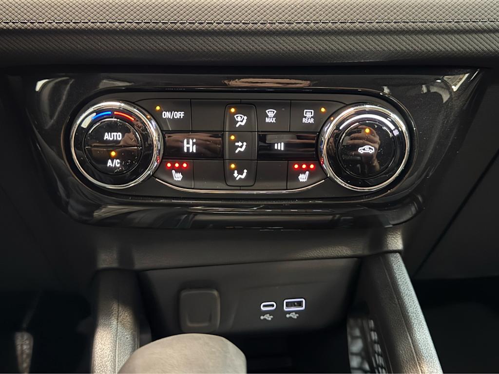 Thumbnail: 2025 Chevrolet TrailBlazer - 26