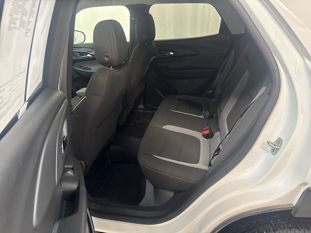 Thumbnail: 2025 Chevrolet TrailBlazer - 9