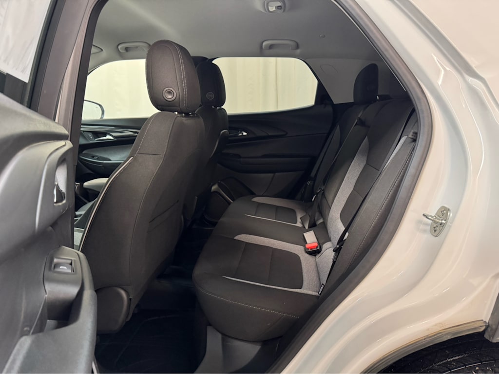 Thumbnail: 2025 Chevrolet TrailBlazer - 8