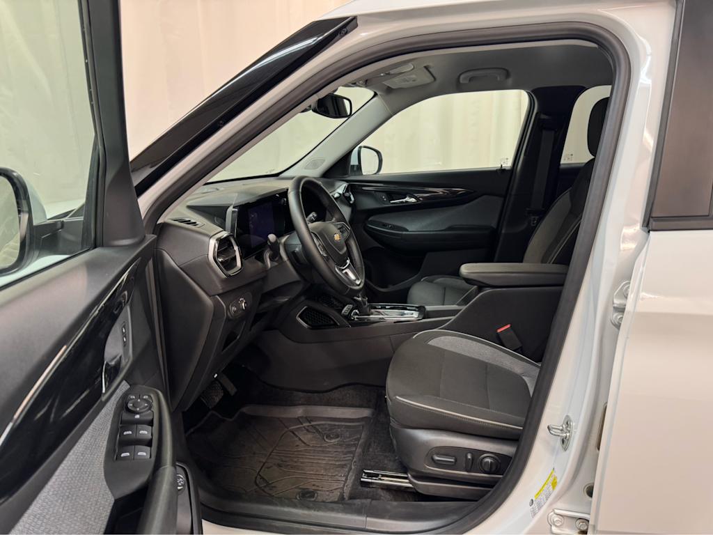 Thumbnail: 2025 Chevrolet TrailBlazer - 7