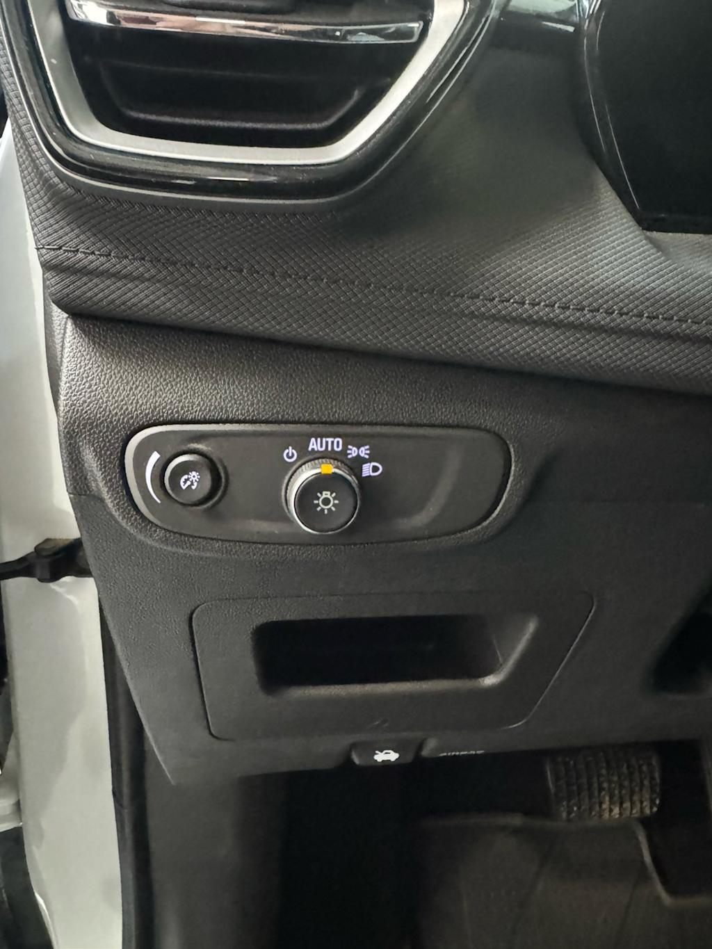 Thumbnail: 2025 Chevrolet TrailBlazer - 17