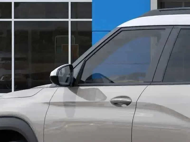 Thumbnail: 2026 Chevrolet TrailBlazer - 17