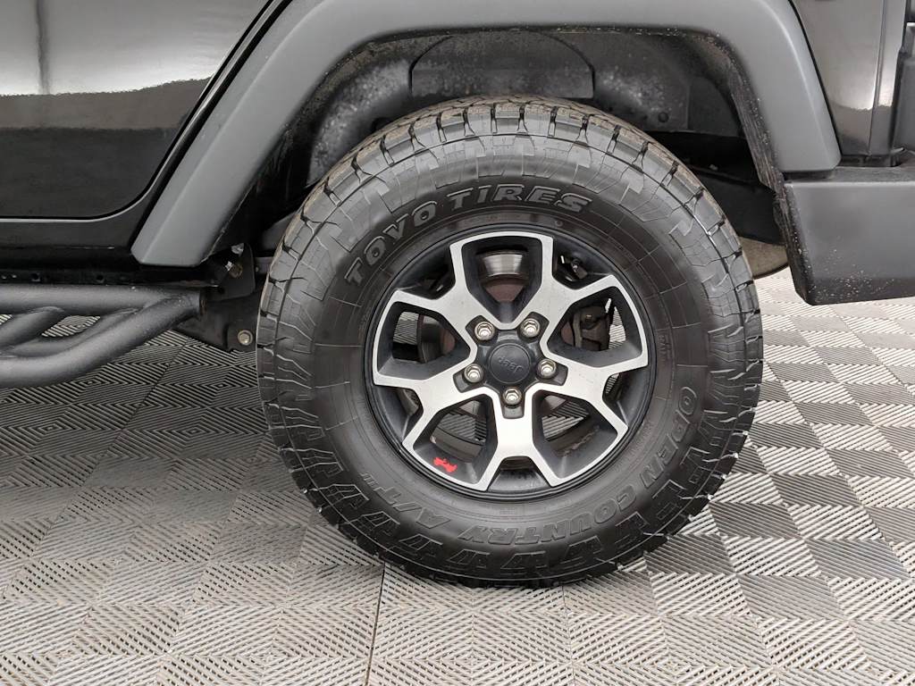 Thumbnail: 2016 Jeep Wrangler - 7