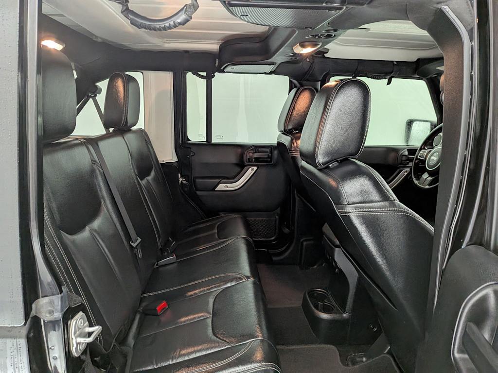 Thumbnail: 2017 Jeep Wrangler - 26