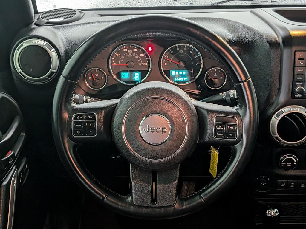 Thumbnail: 2017 Jeep Wrangler - 10