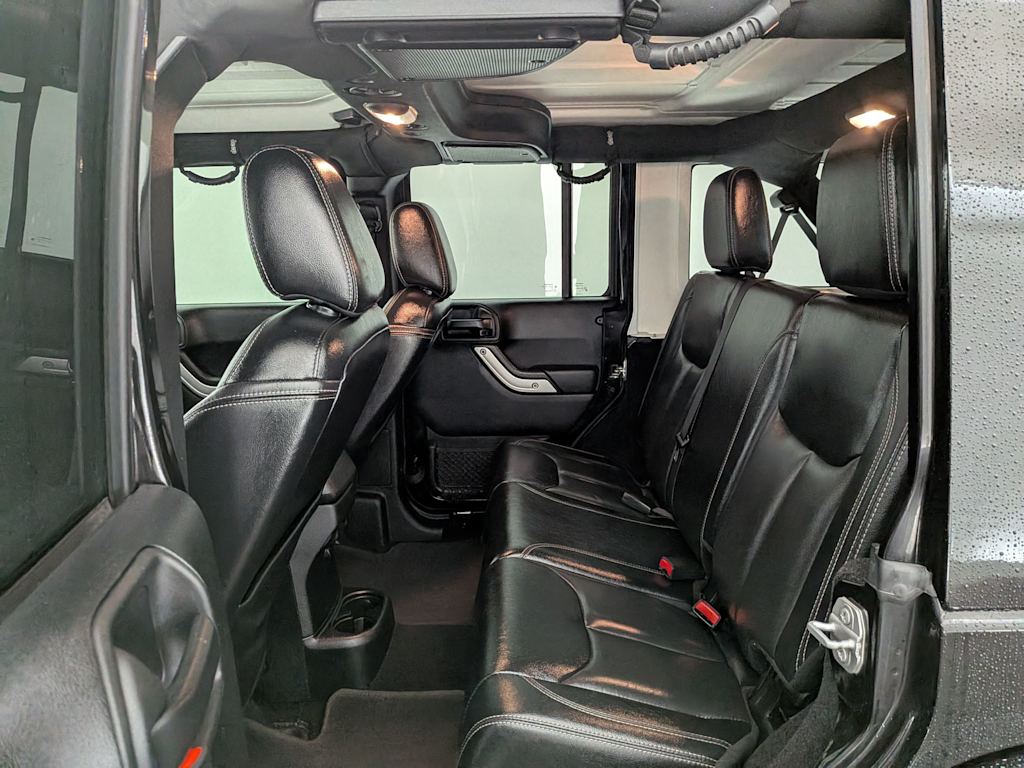 Thumbnail: 2017 Jeep Wrangler - 25