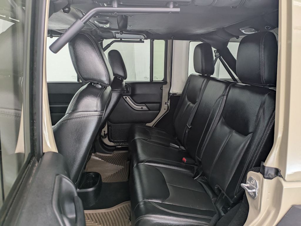 Thumbnail: 2018 Jeep Wrangler - 27