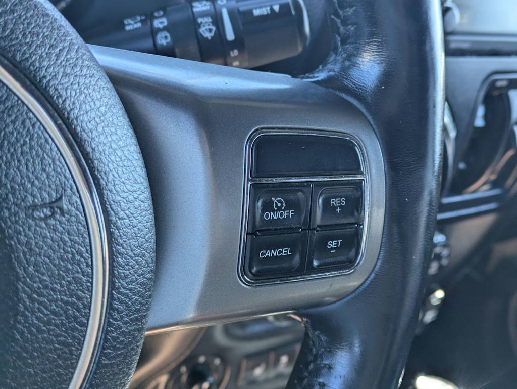 Thumbnail: 2018 Jeep Wrangler - 30