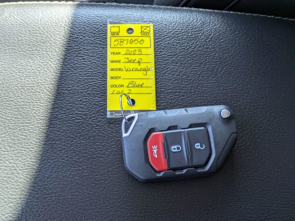 Thumbnail: 2023 Jeep Wrangler - 18
