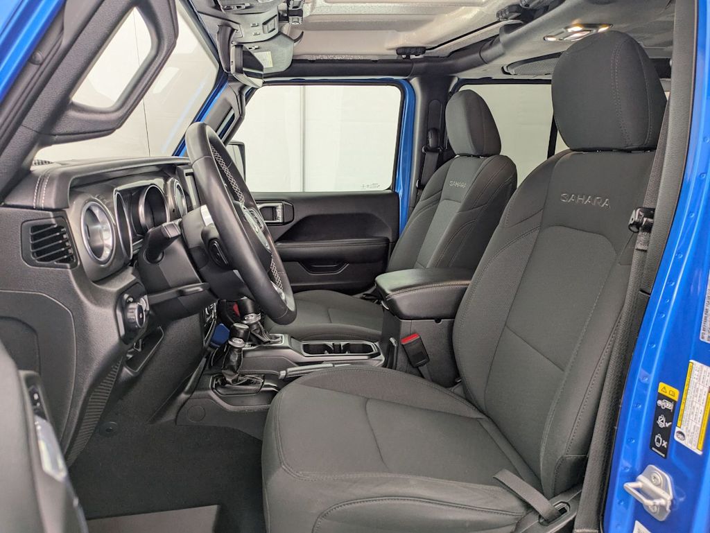 Thumbnail: 2023 Jeep Wrangler - 10