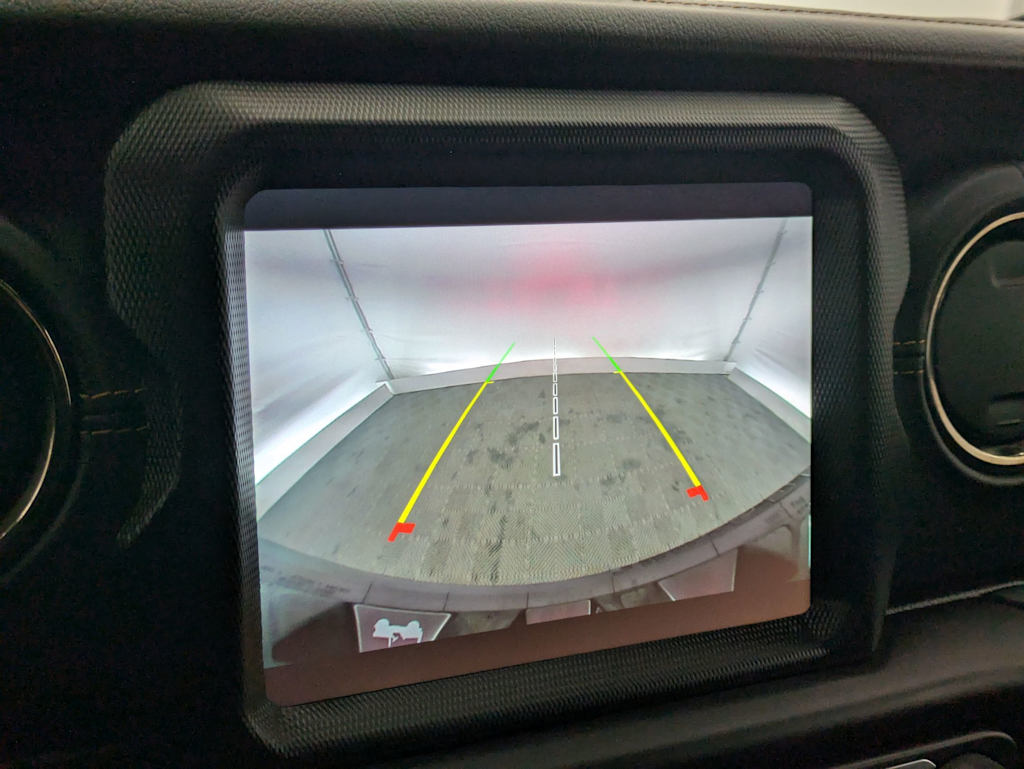 2023 Jeep Wrangler Unlimited Sahara 32