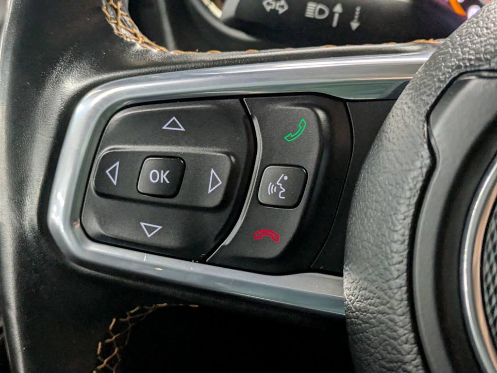 2023 Jeep Wrangler Unlimited Sahara 28