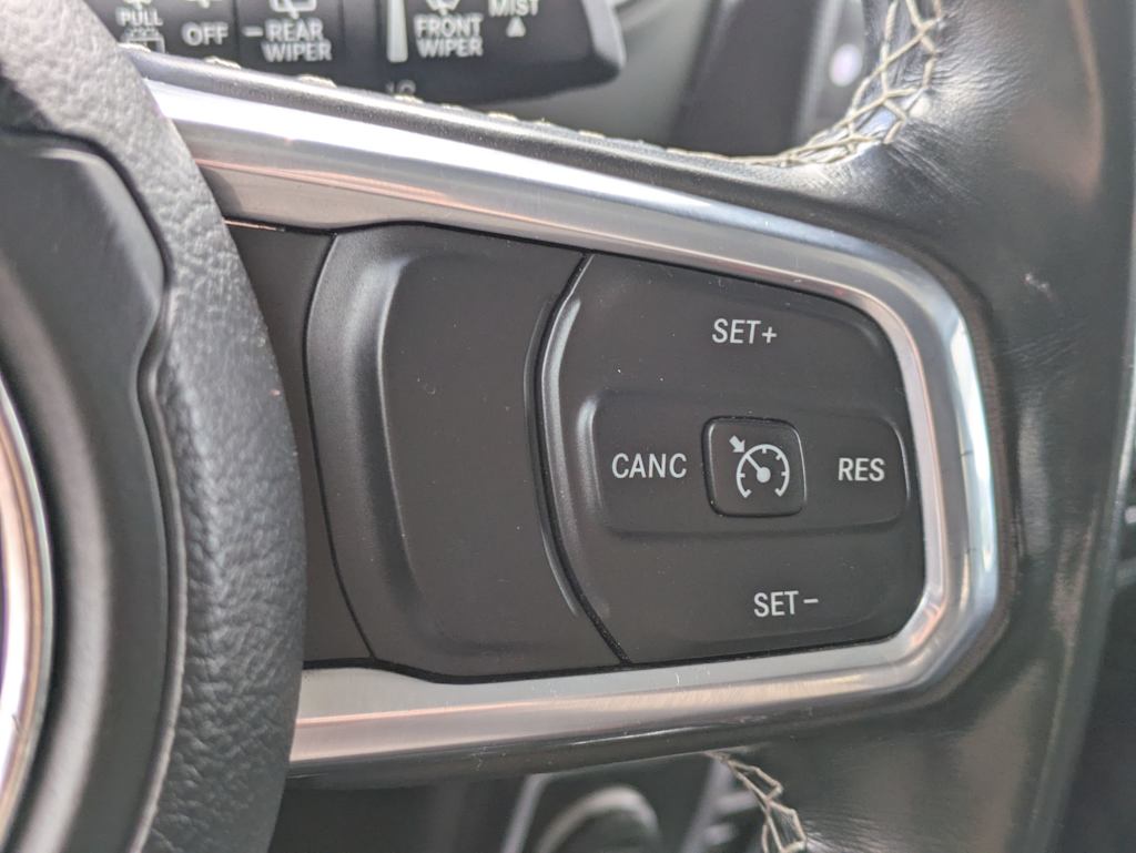2020 Jeep Wrangler Unlimited Sahara 31
