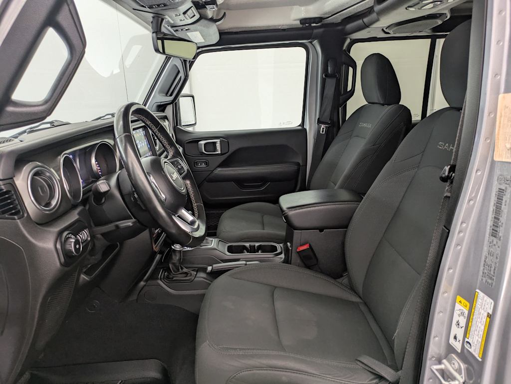 2020 Jeep Wrangler Unlimited Sahara 11